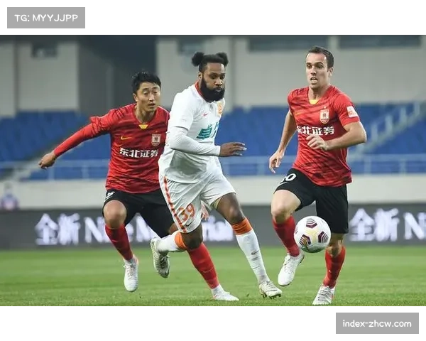 莫莱罗成比利亚雷亚尔惊喜 锋线新援表现影响争冠格局